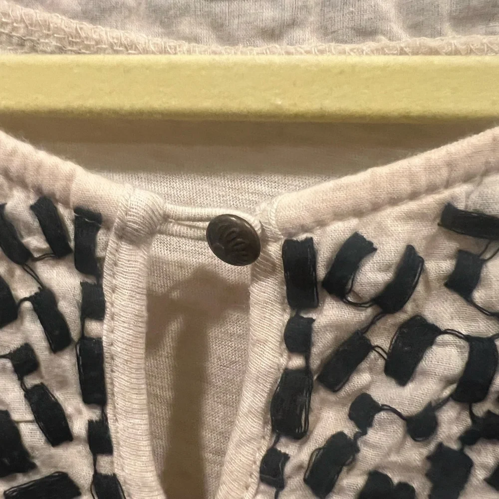Lucky brand embroidered knit top